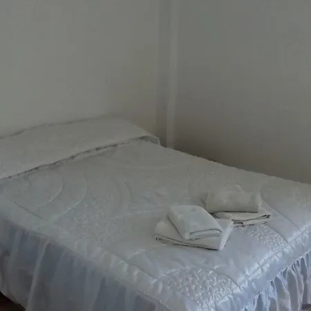 Проживание в семье Casa En La Ola *